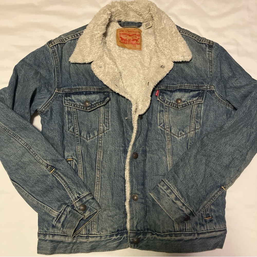 Vintage Levi’s Sherpa Lined Denim Truckers Jacket Men’s Small